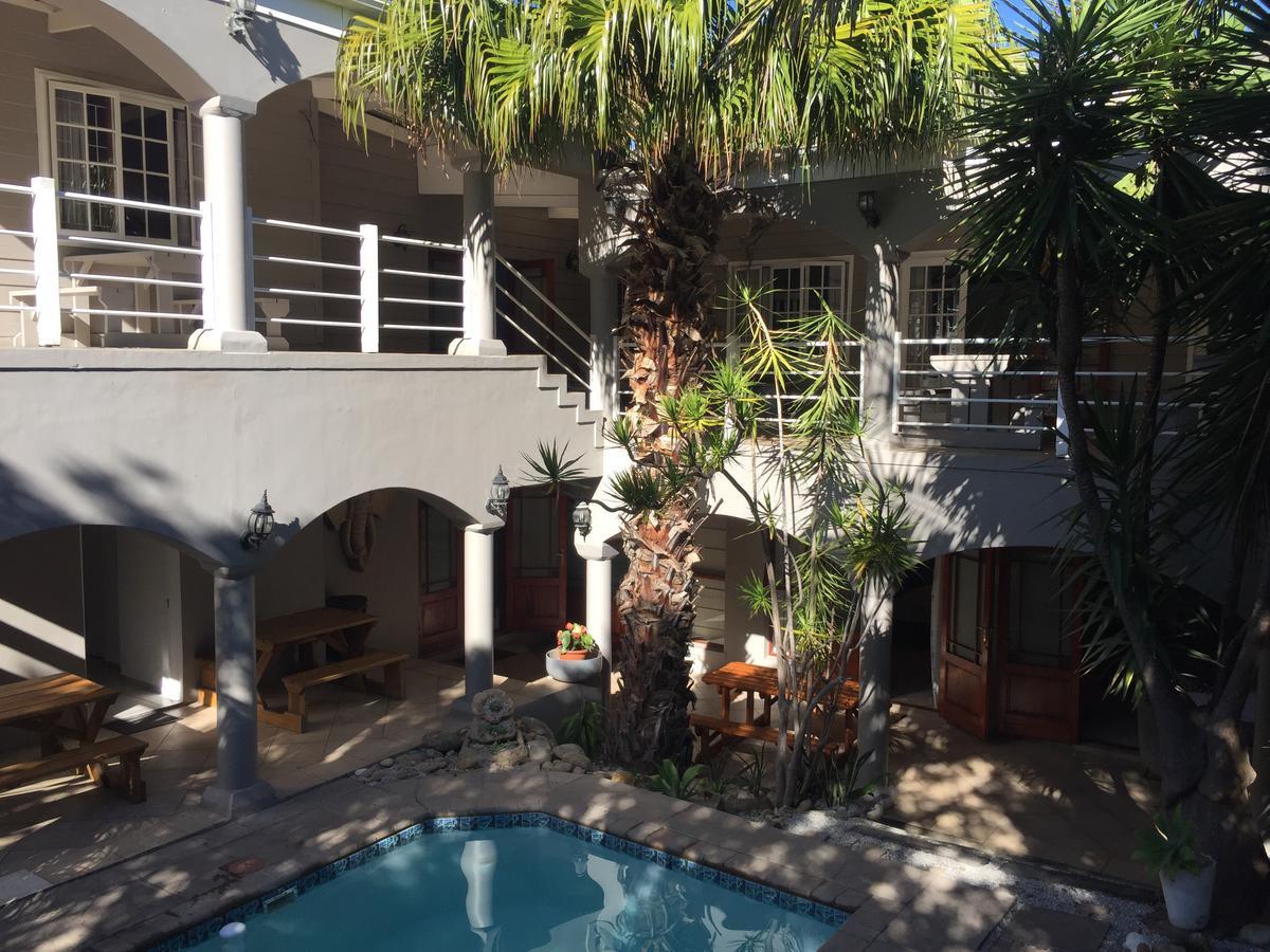 Knysna N2 Lodge Eksteriør bilde